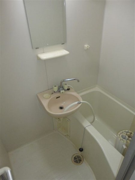 ヴィラ・ファミーユＢ 風呂画像