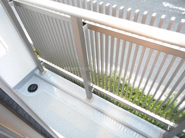 ウィステリア　コート  ベランダ