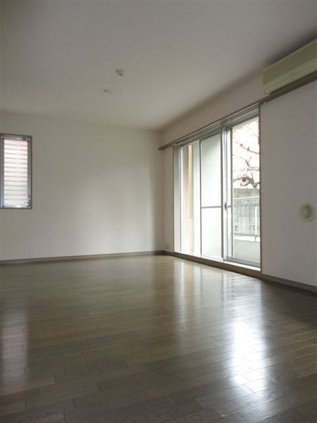 LANAI GRACE KUNITACHI  リビング