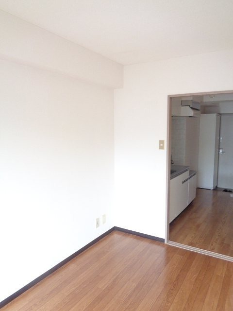 サンビレッジ武蔵野 リビング