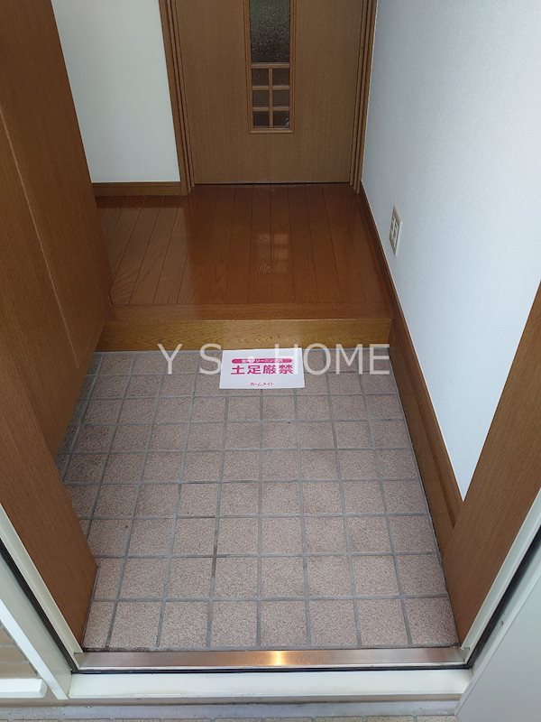 ヴィラ・トリアノン 玄関