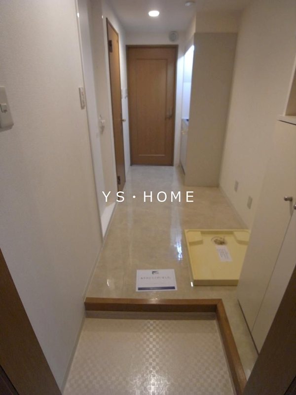 ウィングウエスト 玄関