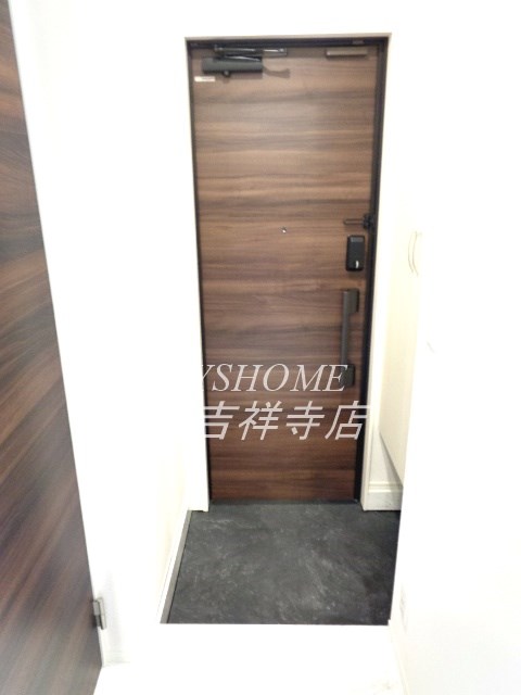 ソレール西久保 玄関