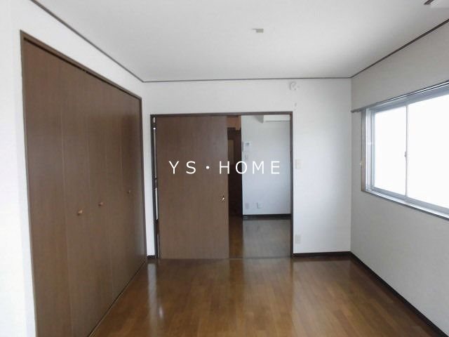 クラウディアくがやま リビング