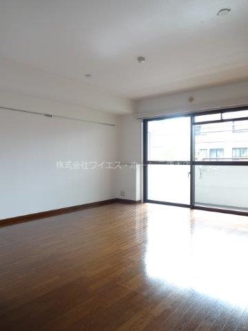 武蔵野パークヒルズ　 リビング