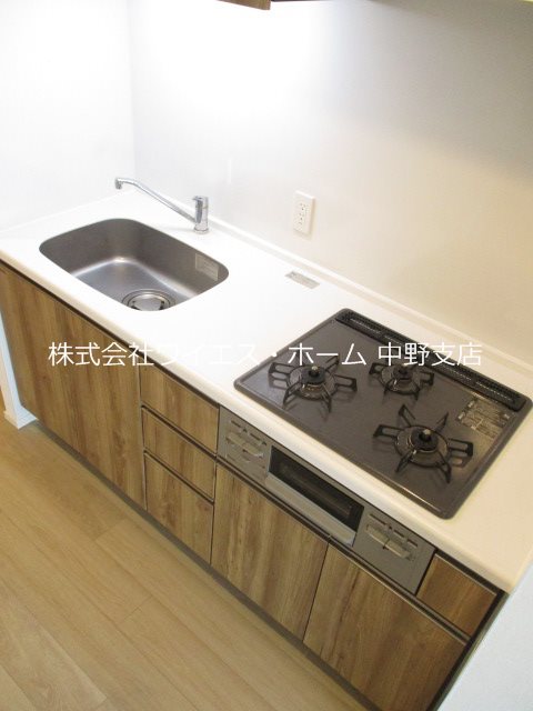 エストレージャス隨喜 キッチン