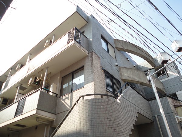 プラティーク三鷹 外観