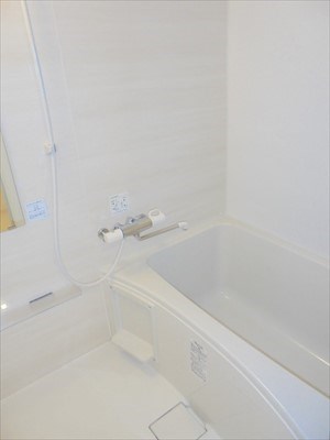 ALERO中野   風呂画像