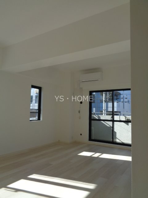 フォリスト リビング