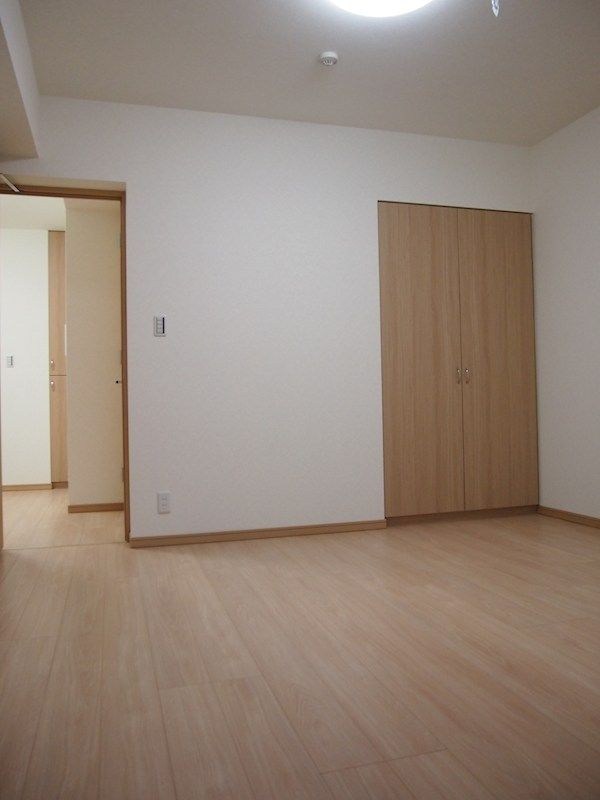 ルーブル都立家政伍番館    ベッドルーム