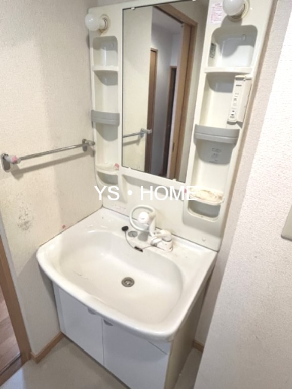 シルヴァン中原 その他2