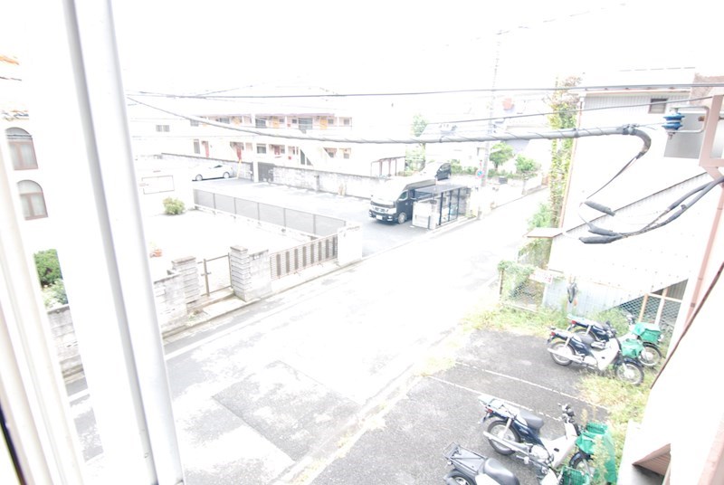 傘風子　北野 ベランダ