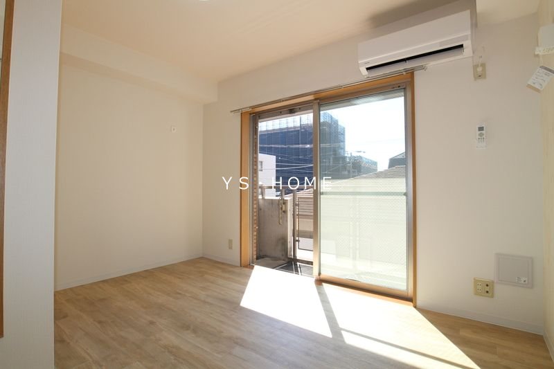 ルーヴェン吉祥寺  リビング