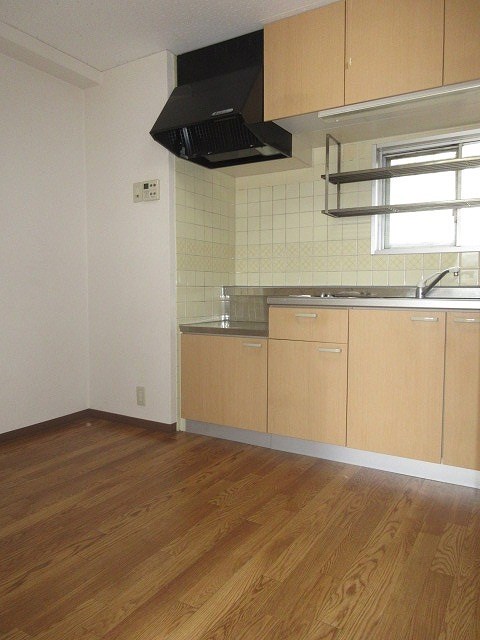 ドネグレイス立川ビル   リビング