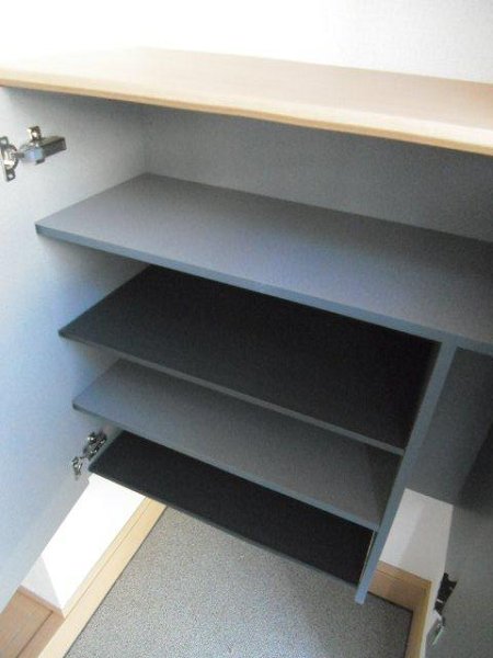 サンク　モンタニアB 玄関