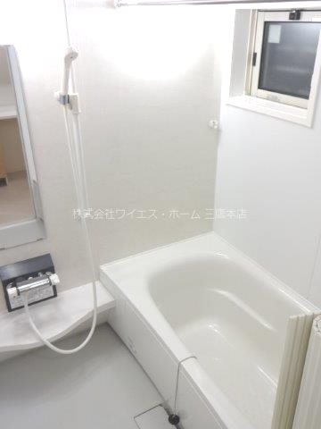 ソレイユ・ルヴァンＤ  風呂画像