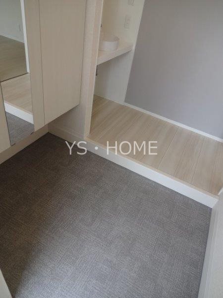 BＬＡＴＴ　ＨＵＳ その他11