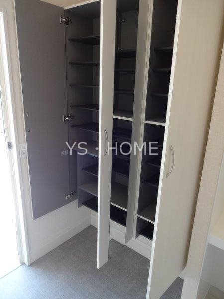 BＬＡＴＴ　ＨＵＳ その他12