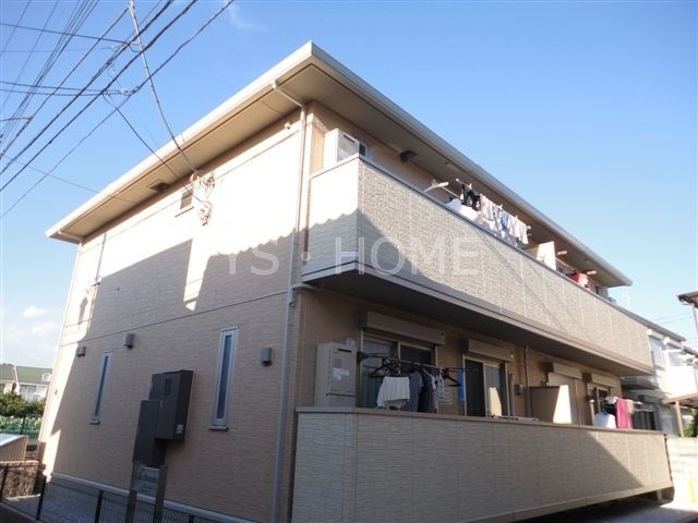 サンク　モンタニアＢ棟 外観