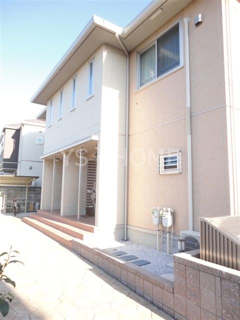 サンク　モンタニアＢ棟 玄関