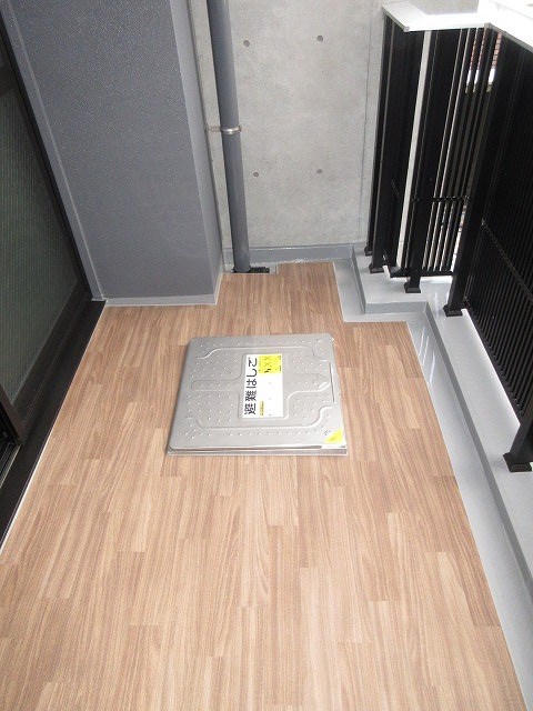 ZOOM中野  ベランダ