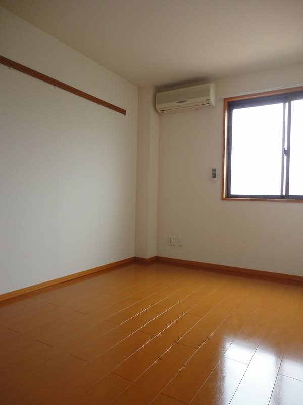 メゾン欅 ベッドルーム