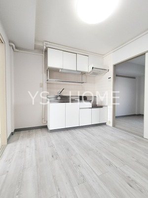 コーポハイブリッジ リビング