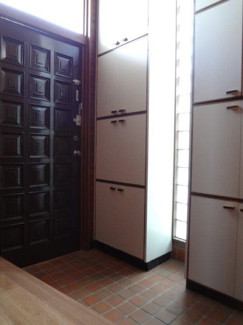 西東京市新町5丁目戸建  玄関