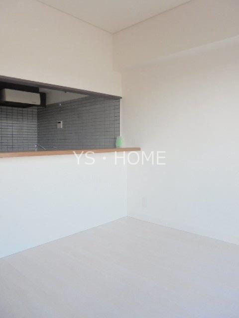 プライムアーバン武蔵野ヒルズＡ棟 リビング