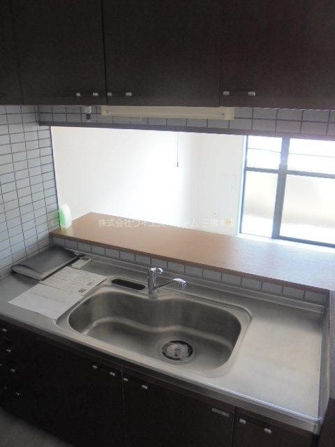 プライムアーバン武蔵野ヒルズＡ棟 キッチン