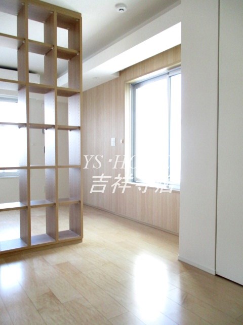 OZIO西荻窪Ⅱ  リビング