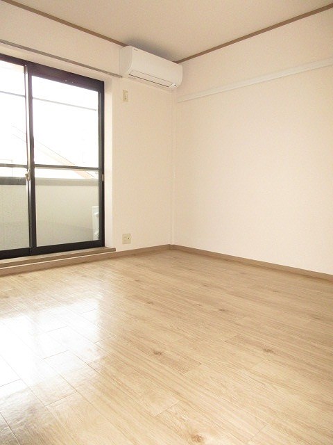 コンフォート石田 ベッドルーム