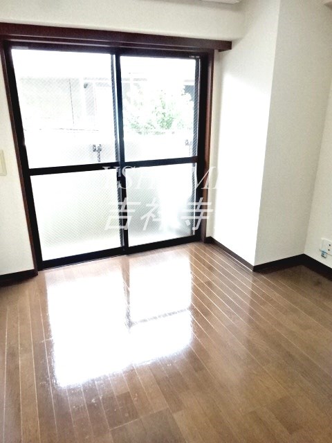 トーシンフェニックス吉祥寺参番館  リビング