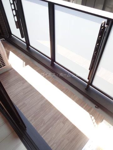 ベルジュール三鷹ステーションハウス ベランダ