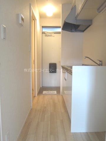 ソレアード　ミタカ リビング