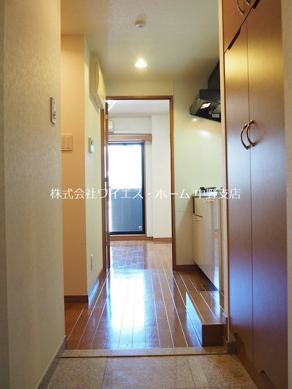 ルーブル高円寺参番館 玄関