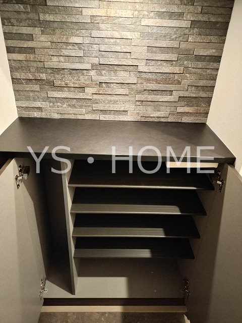 フォルーチェ 玄関