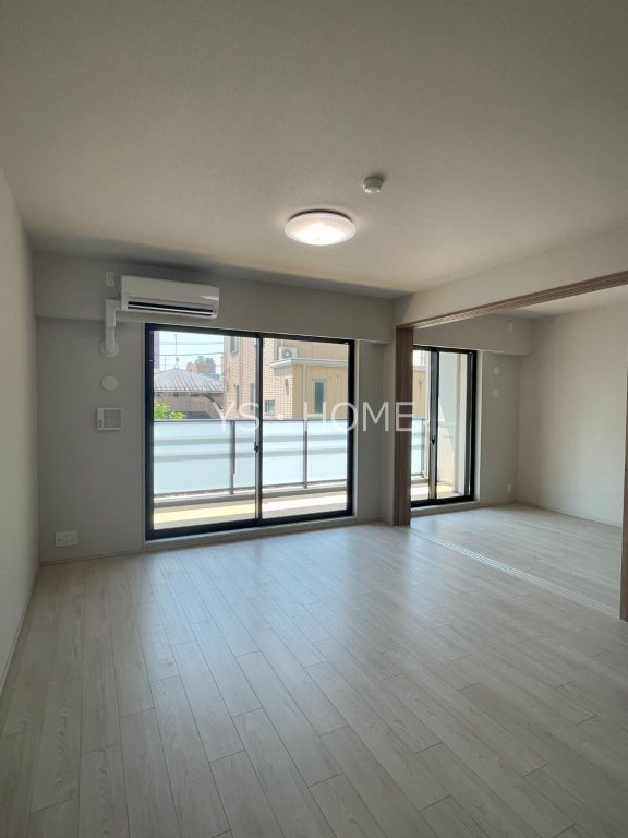 トラープランド蒼麗館 リビング