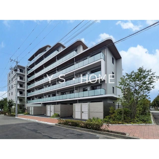 コンフォリア・リヴ八坂富士見 外観