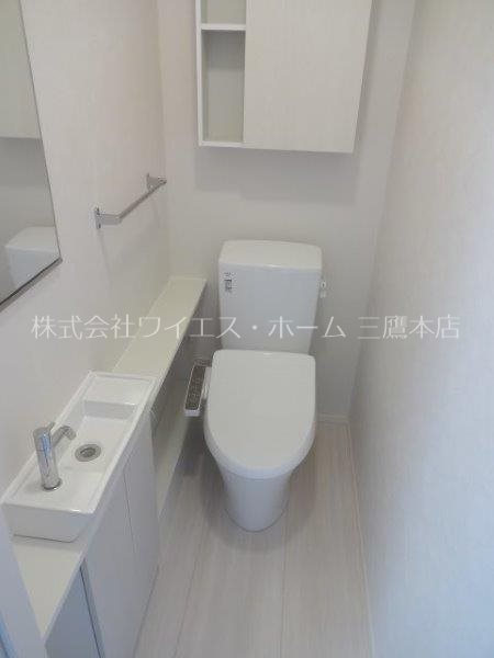 BＬＡＴＴ　ＨＵＳ その他2