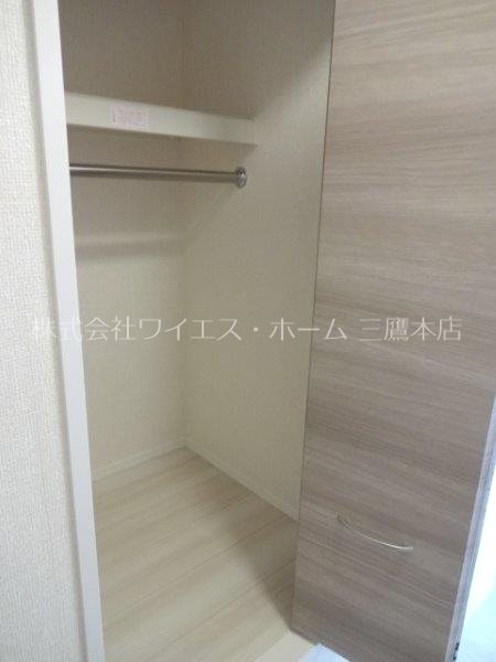 BＬＡＴＴ　ＨＵＳ その他5