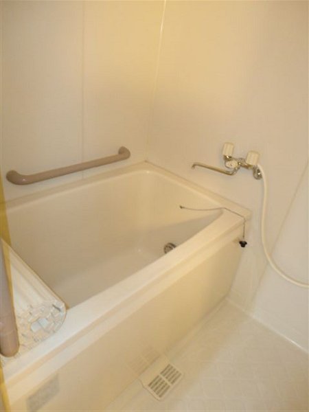 ドゥジェーム・ニイヤ 風呂画像