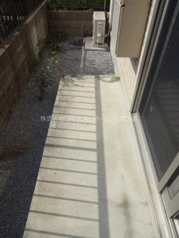 メゾンみつわ ベランダ