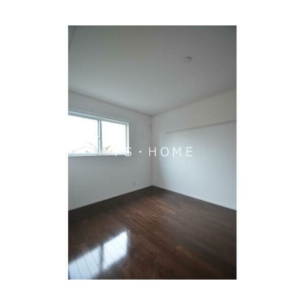 フォレストコートC棟 ベッドルーム