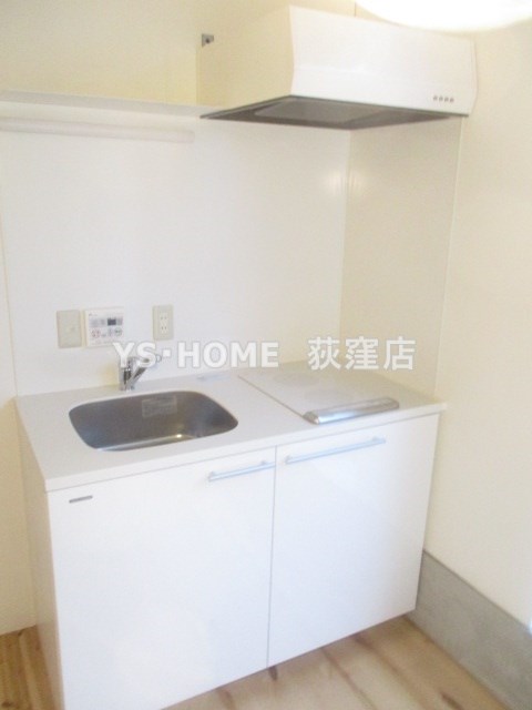 ニシオギソウ キッチン