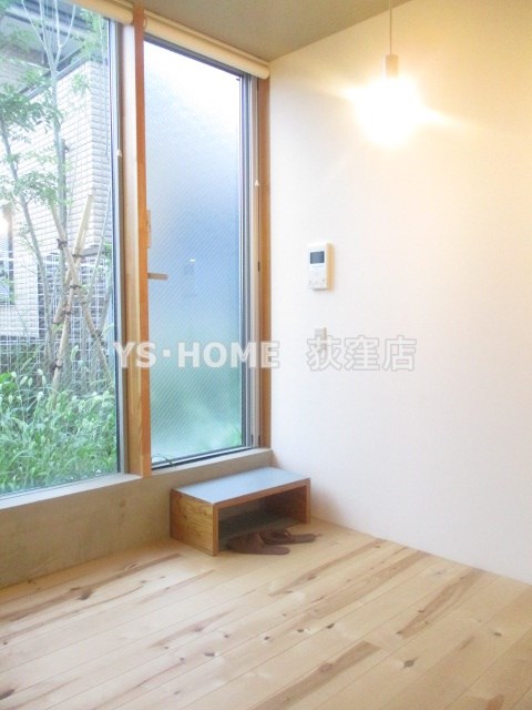 ニシオギソウ ベッドルーム