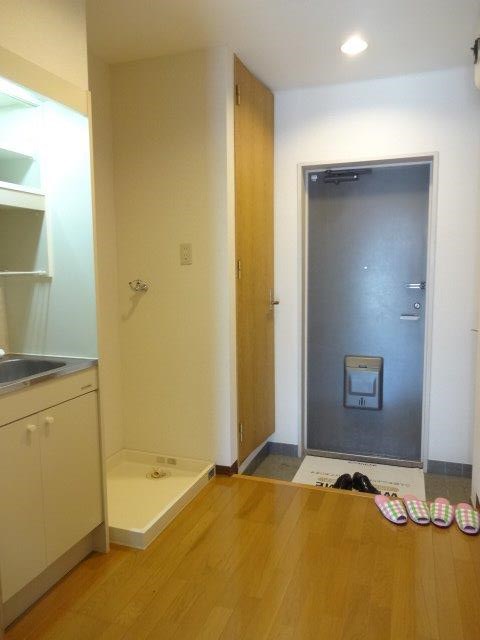 アクシス東小金井 玄関