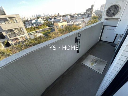 ライズ中野松が丘 ベランダ