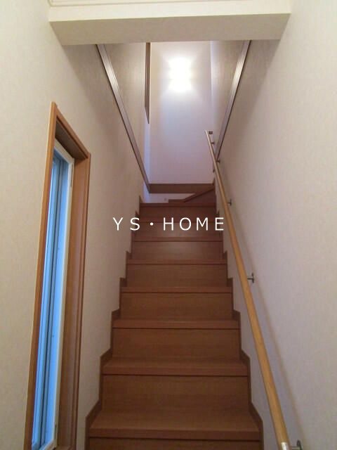 SALLE　DE　REPOS（サルデレポ） 玄関