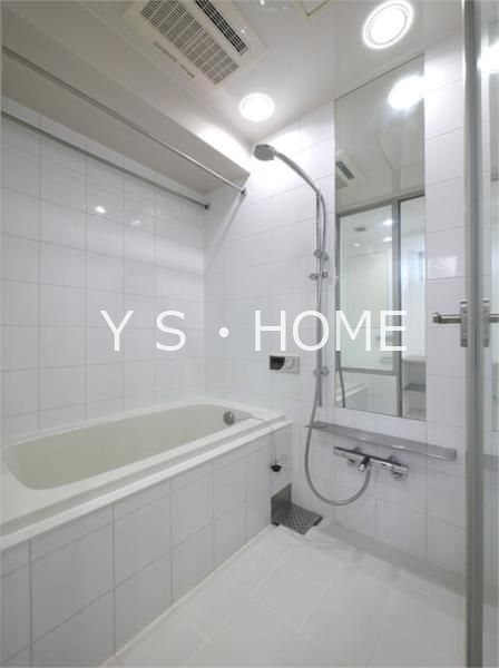 THROUGH 風呂画像